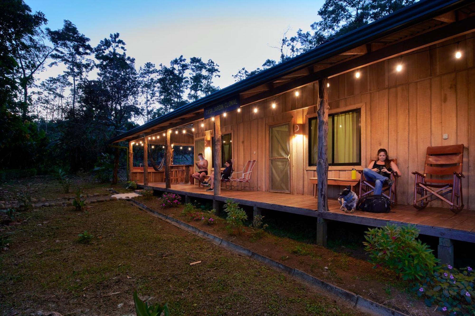 Finca Amistad Cacao Lodge Bijagua Dış mekan fotoğraf